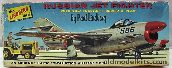 Lindberg 1/48 Russian Jet Fighter - Mig-19 With Tow Tractor - Cellovision Issue, 561-98 plastic model kit
